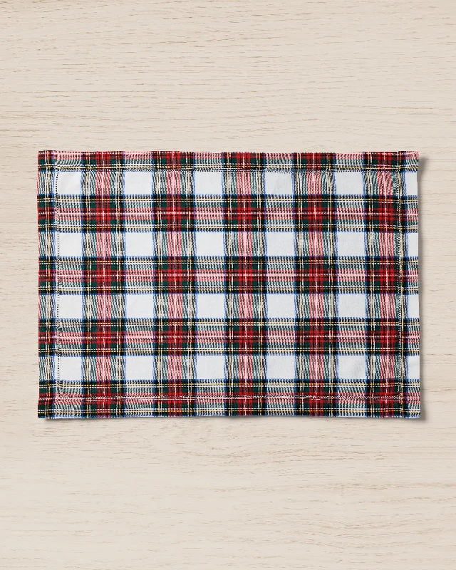 Signature Twill Placemats in Balmoral Tartan