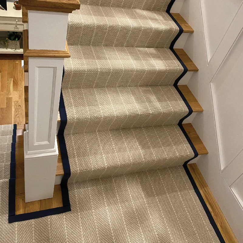 Canterbury Stair Runner / Broadloom