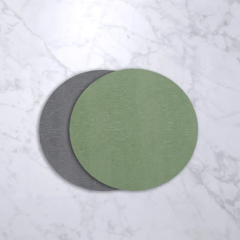 VIDA Snakeskin Reversible 15.5" Round Placemats Set of 4 (Green and Gray)