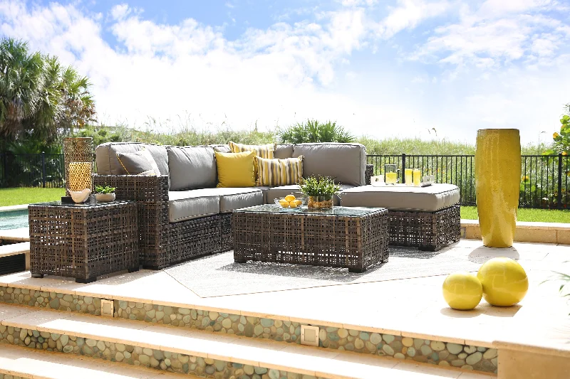 Kona Kai 5 Piece Outdoor Modular Sectional