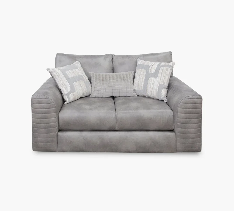 Mondo Loveseat